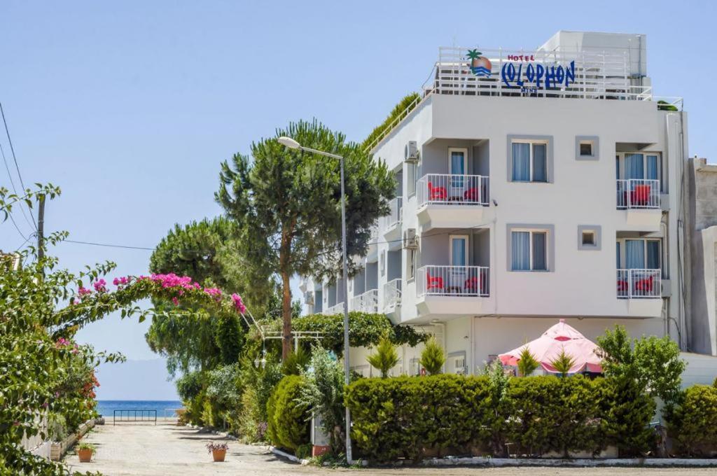 Colophon Beach Otel 古穆杜尔 外观 照片