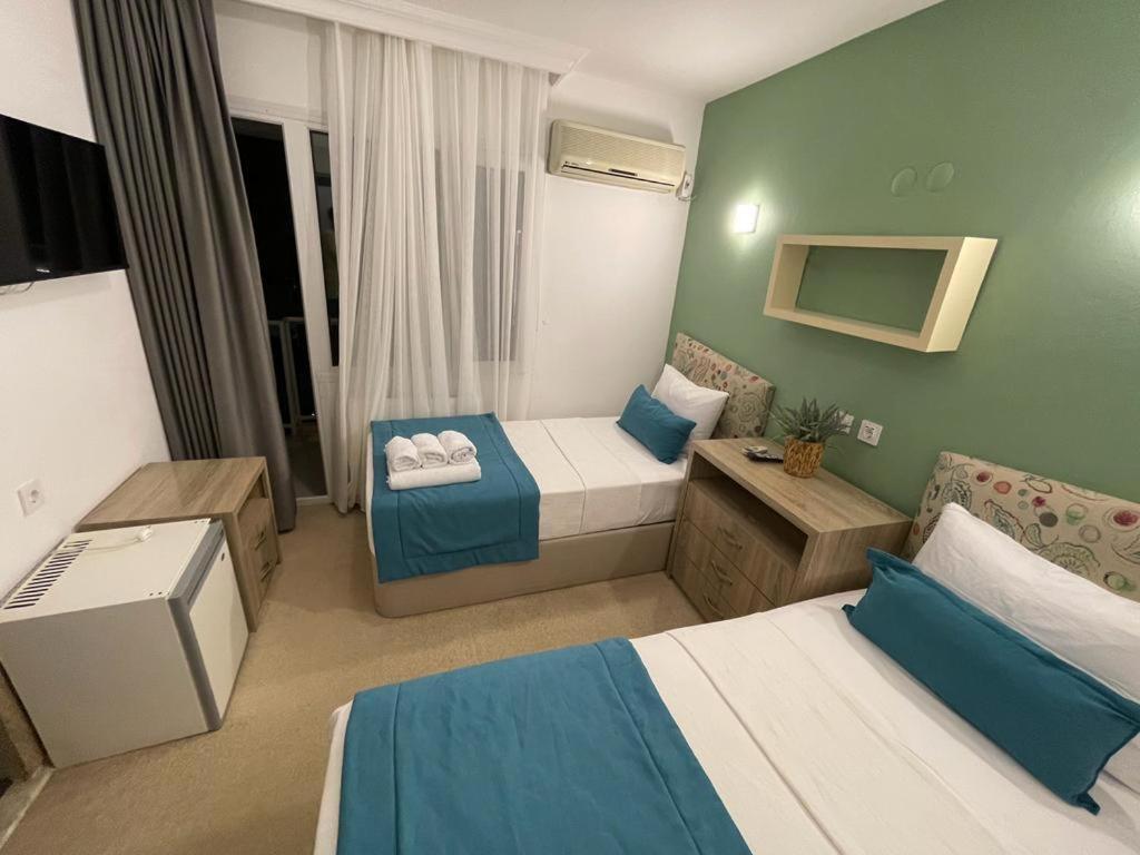 Colophon Beach Otel 古穆杜尔 外观 照片