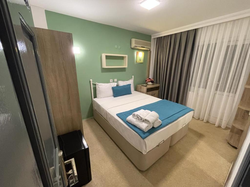 Colophon Beach Otel 古穆杜尔 外观 照片