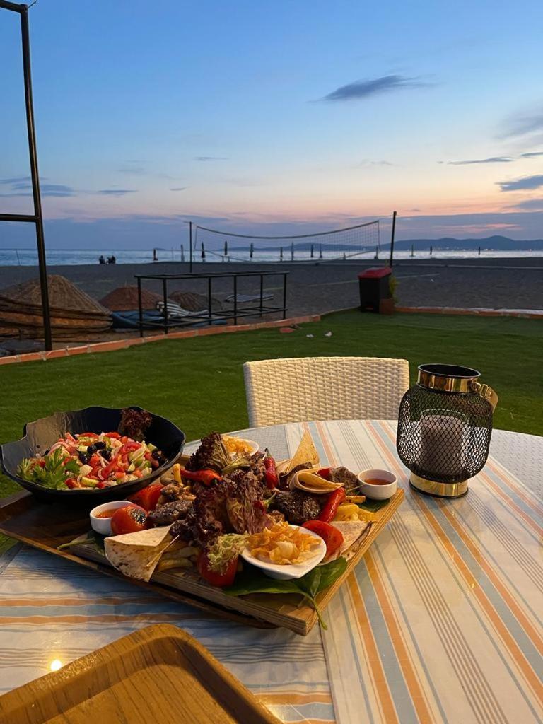 Colophon Beach Otel 古穆杜尔 外观 照片